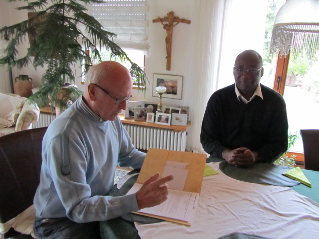 Bischof Pierre-Célestin Tshitoko Mamba auf Besuch in Donzdorf 2014