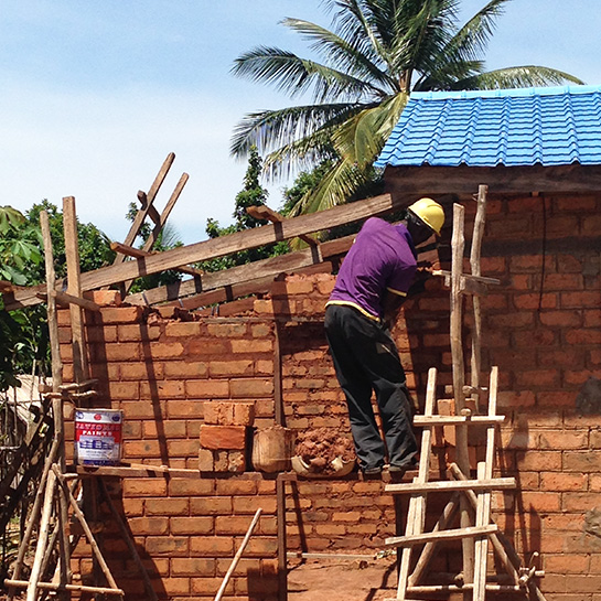 Neuaufbau der Schule in Ndjoko Punda